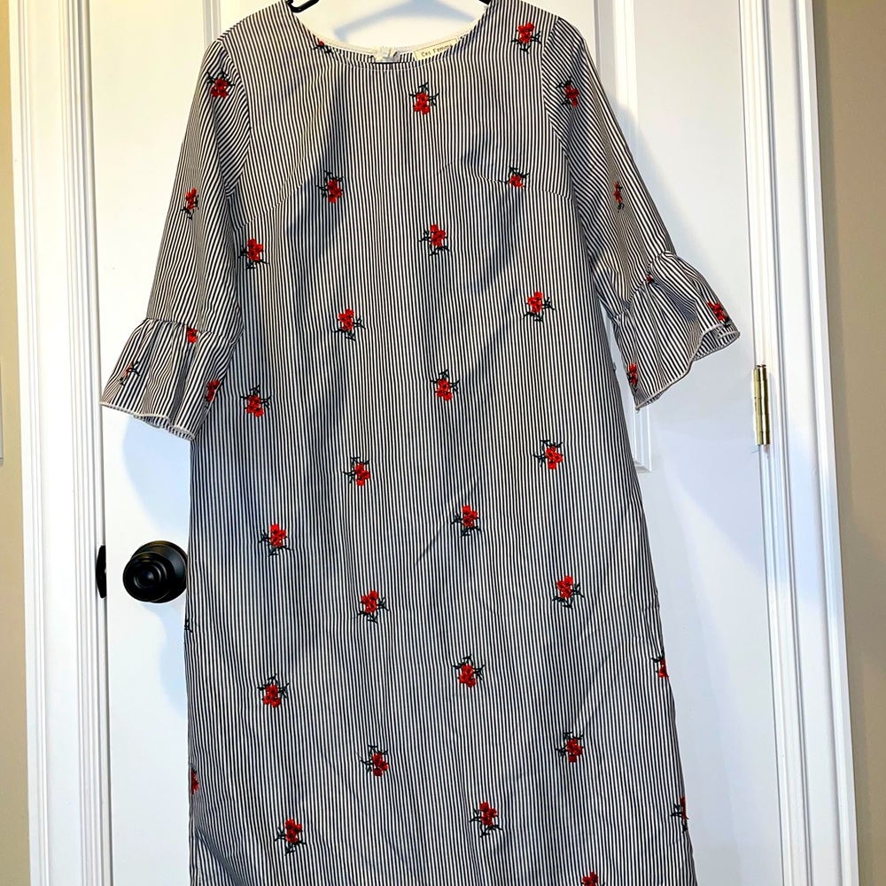 Embroidered Flower and Stripe Dress! Size M